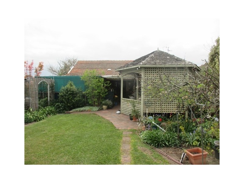 24 Chipper Street, Katanning WA 6317