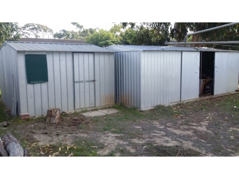 4 Davies Street, Gnowangerup WA 6335