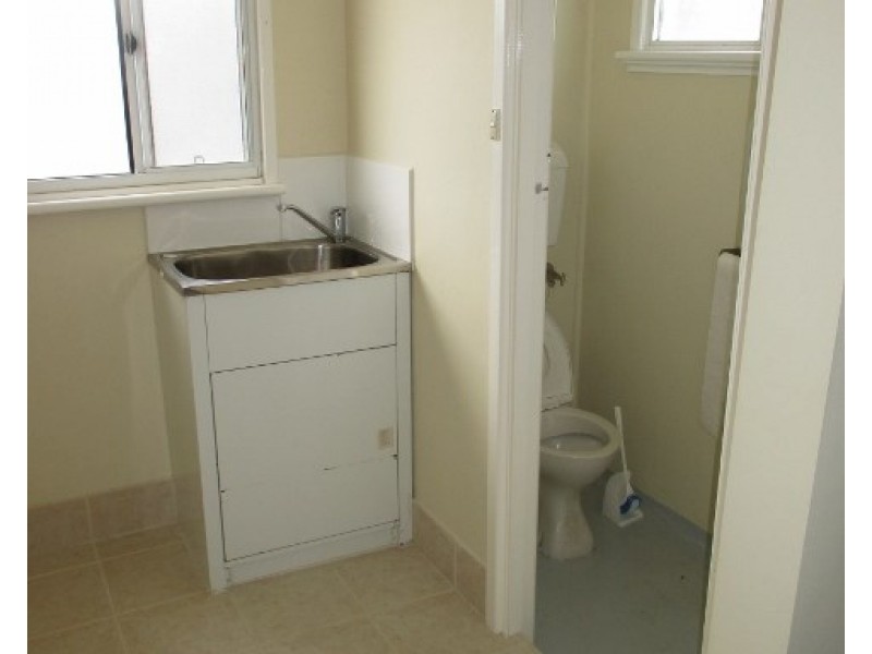 36 Carew Street, Katanning WA 6317