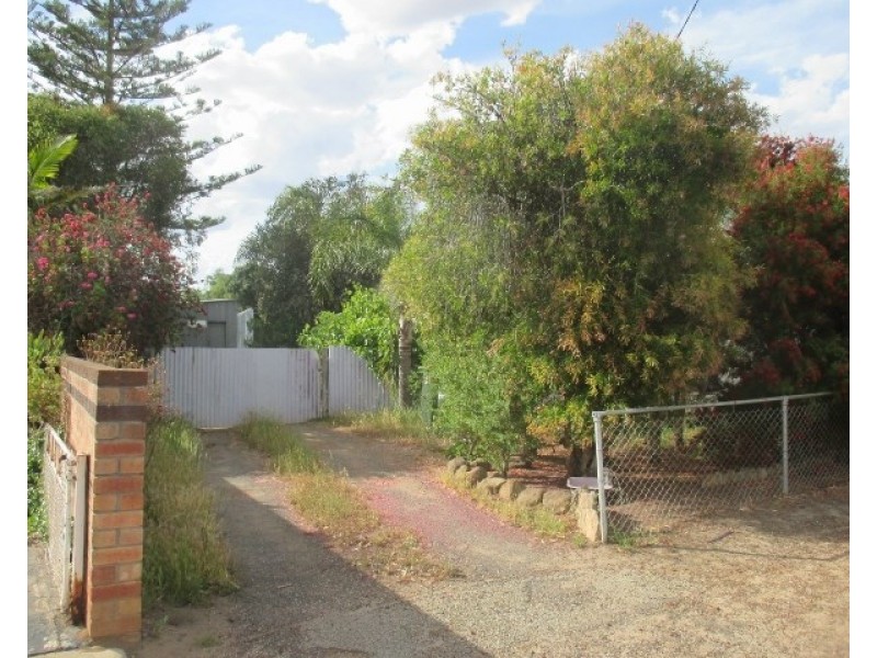 19 Claude Street, Katanning WA 6317