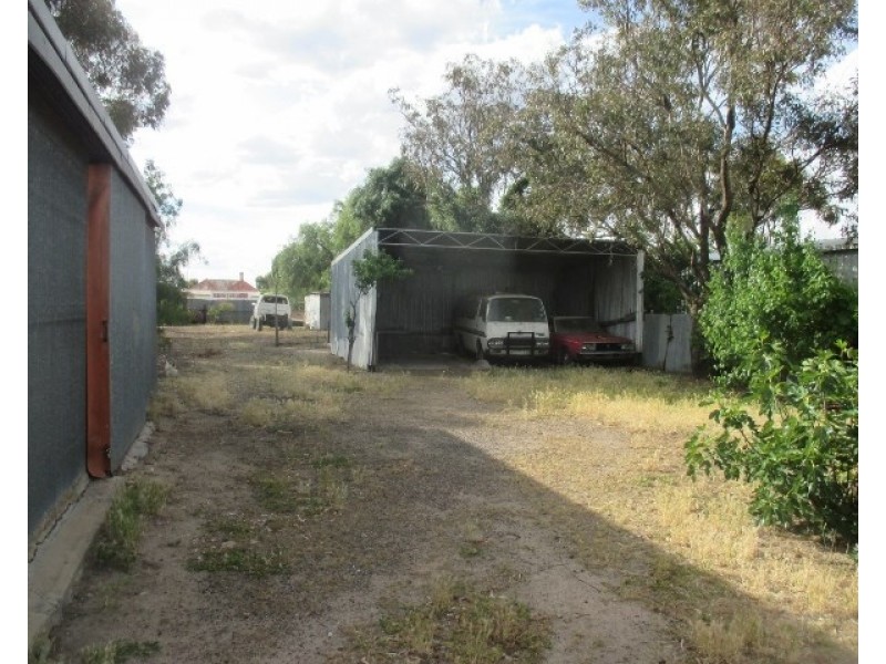 19 Claude Street, Katanning WA 6317