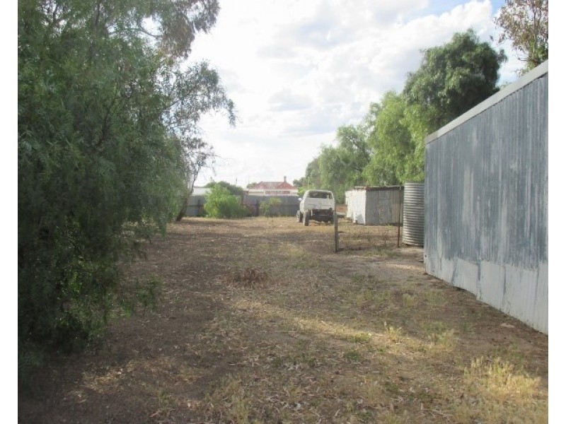 19 Claude Street, Katanning WA 6317