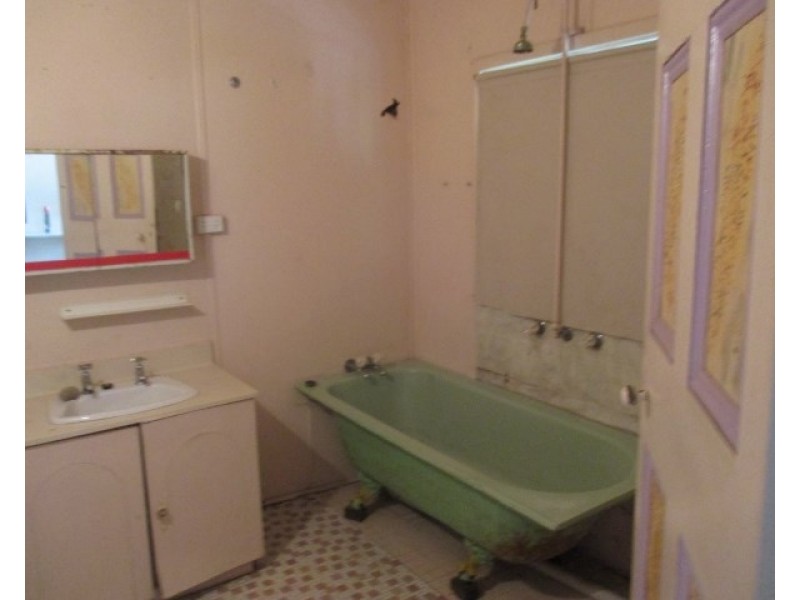 19 Claude Street, Katanning WA 6317