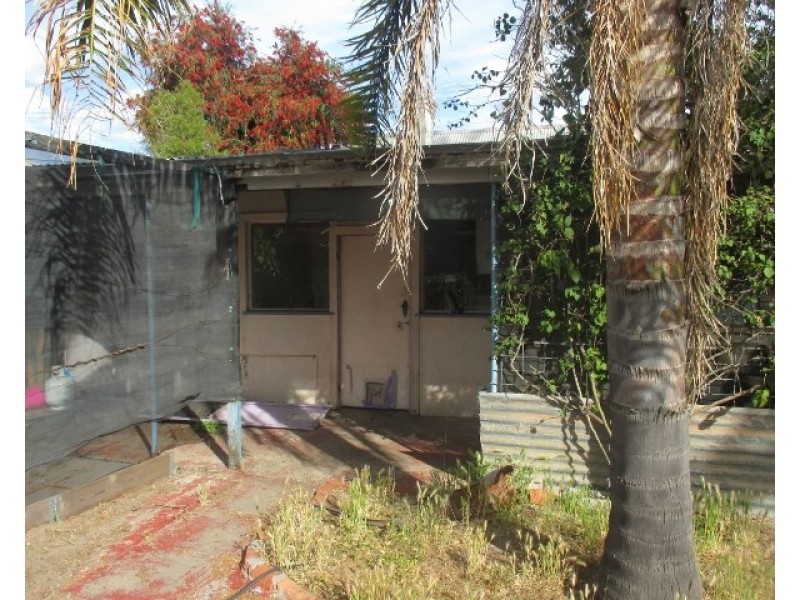 19 Claude Street, Katanning WA 6317