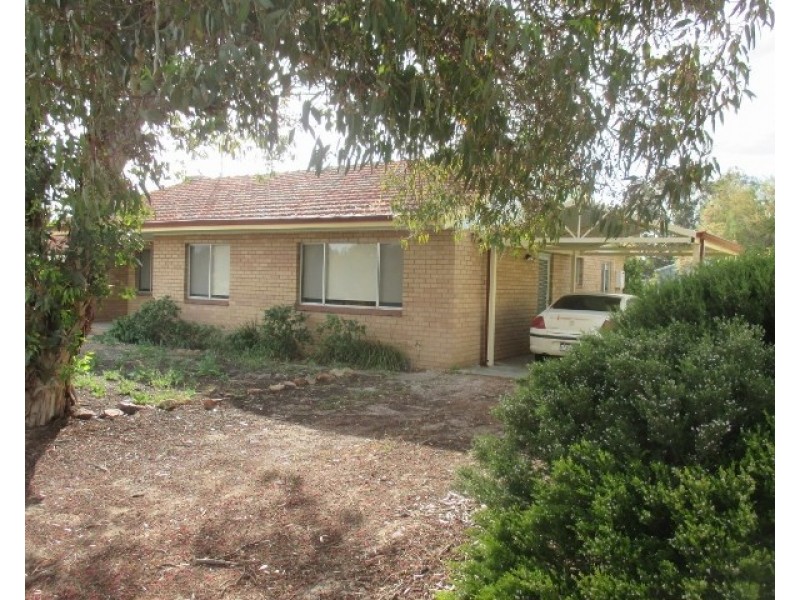 38 Amber Street, Katanning WA 6317