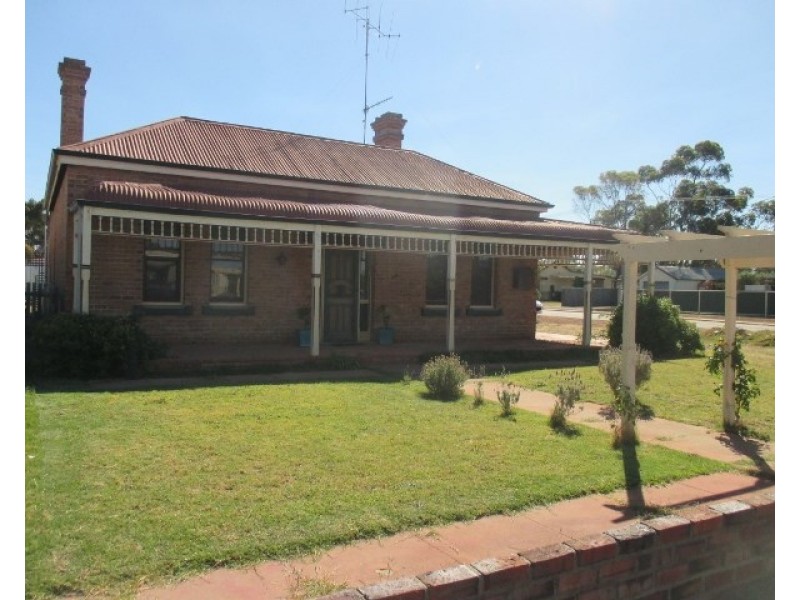 59 Carew Street, Katanning WA 6317