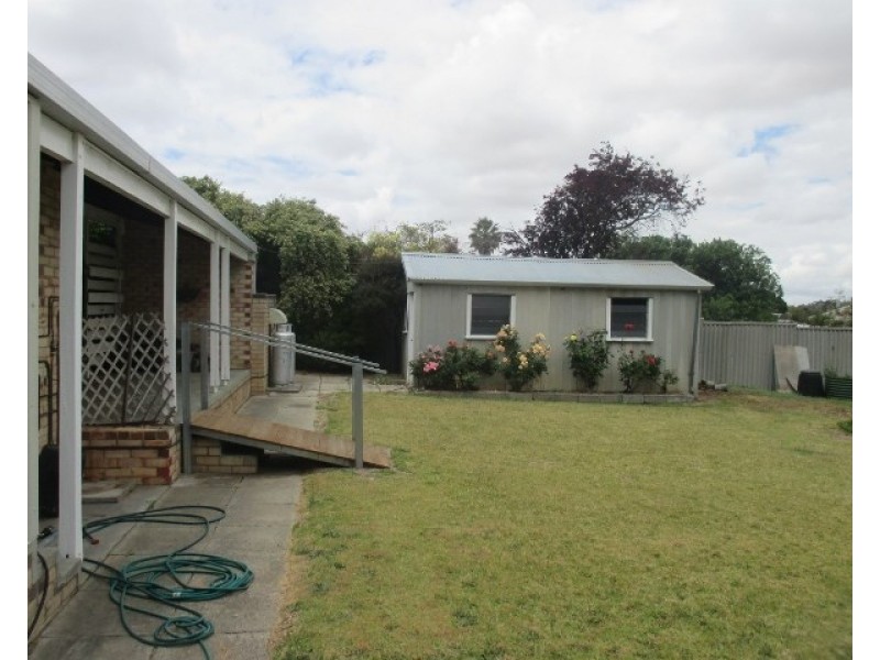 4 Newstead Road, Kojonup WA 6395