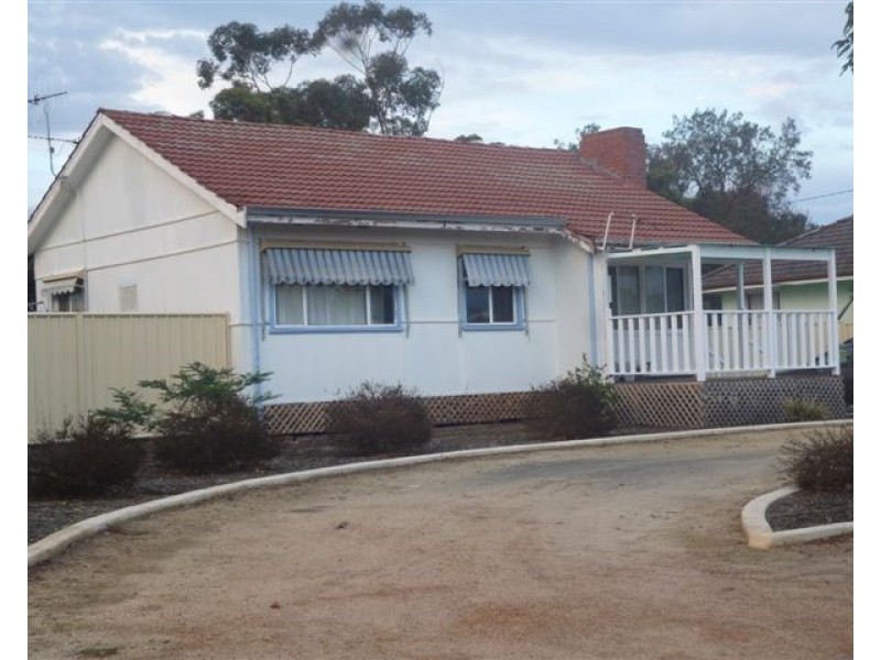 3 Kemble Terrace, Katanning WA 6317