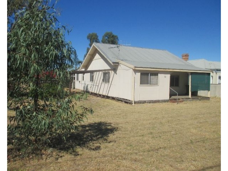 51 Daping Street, Katanning WA 6317