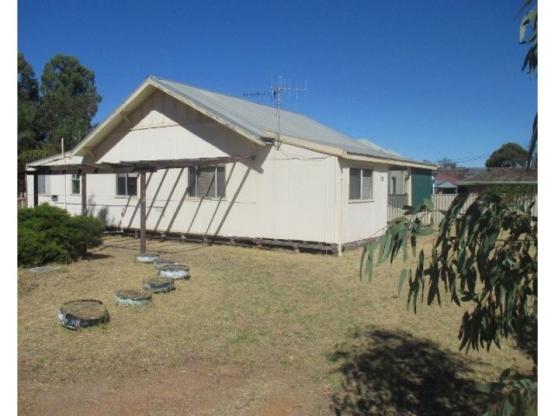 51 Daping Street, Katanning WA 6317