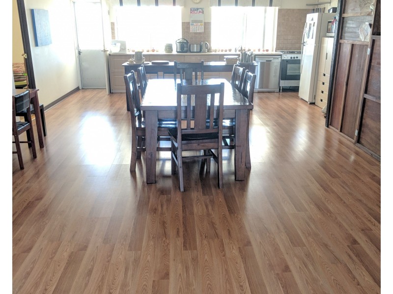 63 Rogers Avenue, Katanning WA 6317