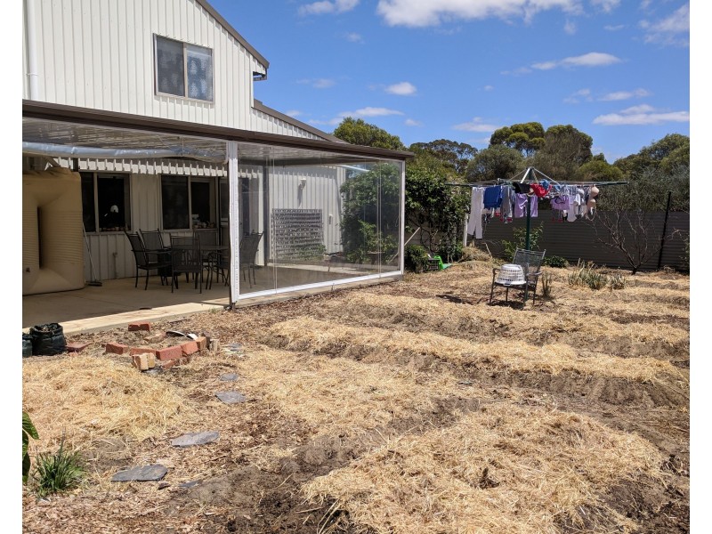 63 Rogers Avenue, Katanning WA 6317