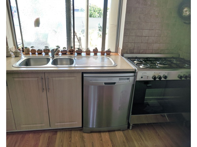 63 Rogers Avenue, Katanning WA 6317