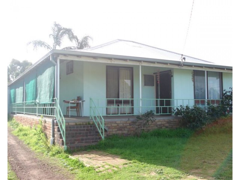 9 Newstead Road, Kojonup WA 6395