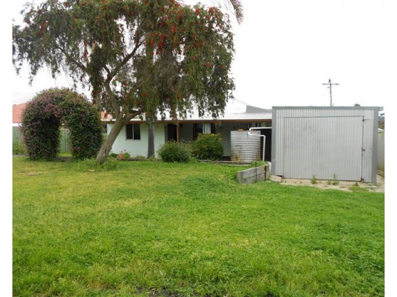 9 Newstead Road, Kojonup WA 6395