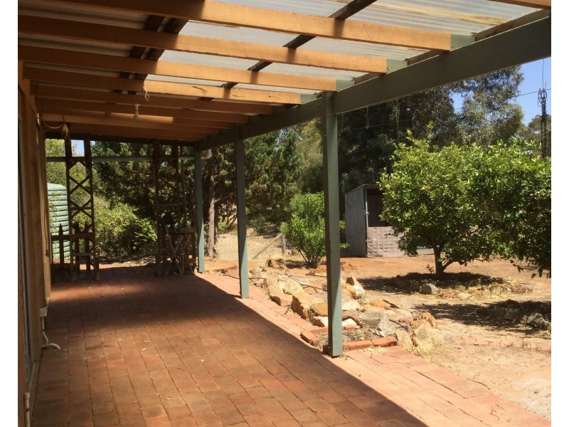 31 Chillicup Road, Broomehill WA 6318