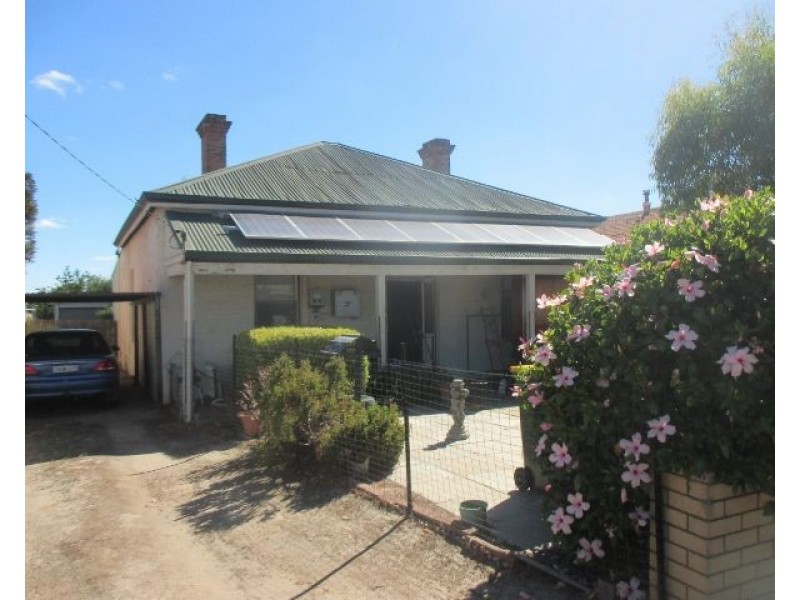 32 Britannia Street, Katanning WA 6317