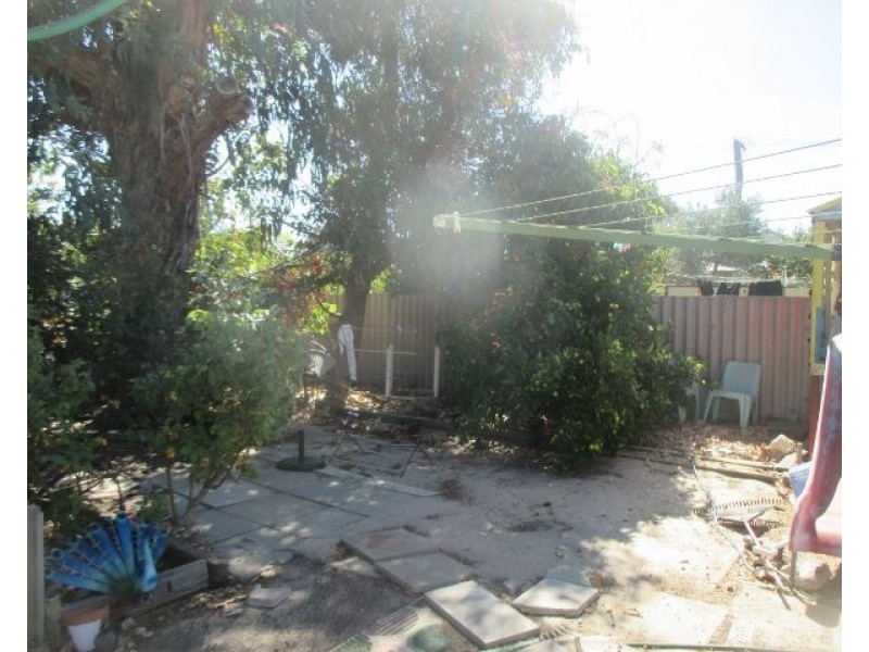 32 Britannia Street, Katanning WA 6317