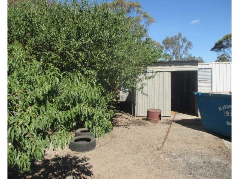 32 Britannia Street, Katanning WA 6317