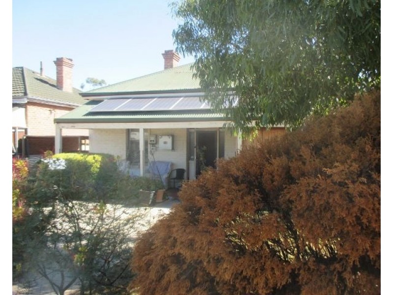 32 Britannia Street, Katanning WA 6317