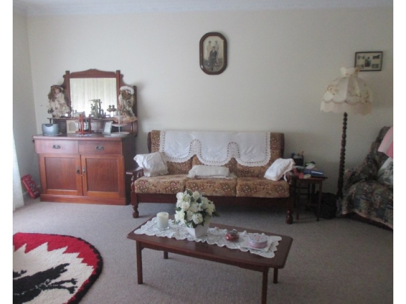 16 Hakea Place, Katanning WA 6317