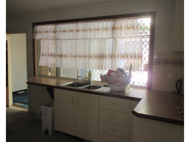 20 Broome Street, Katanning WA 6317