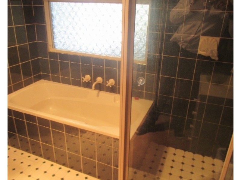 20 Broome Street, Katanning WA 6317