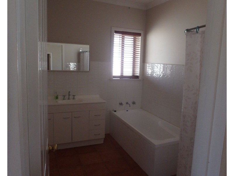 52 India Street, Broomehill WA 6318