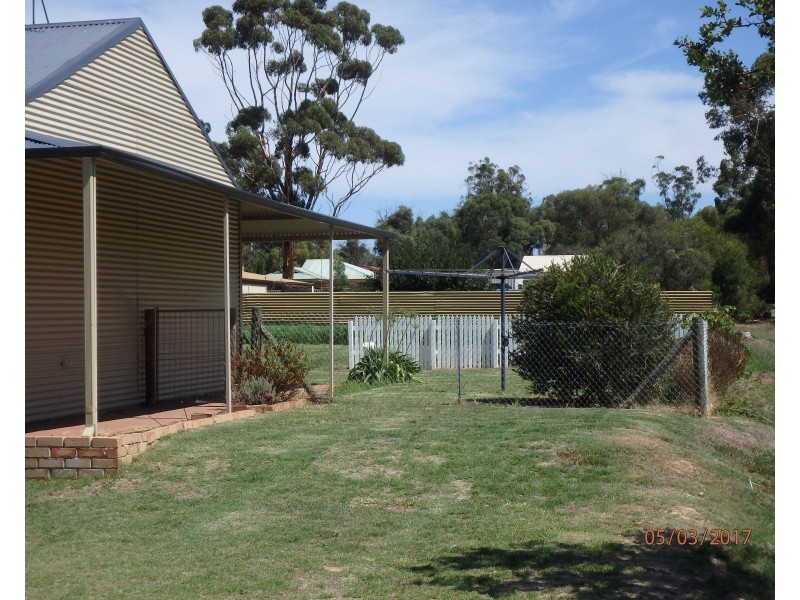 52 India Street, Broomehill WA 6318