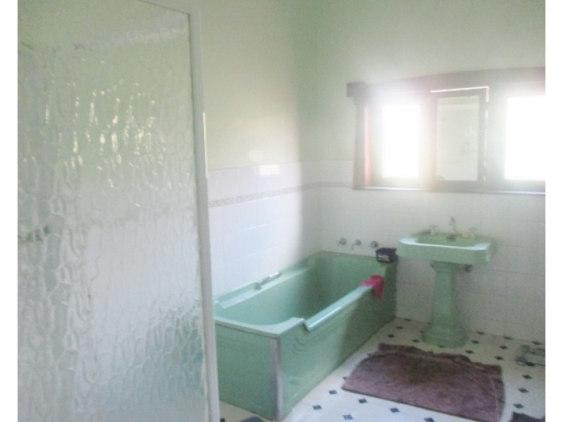 72 Adam Street, Katanning WA 6317