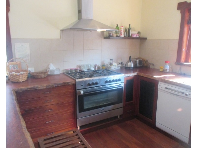 72 Adam Street, Katanning WA 6317