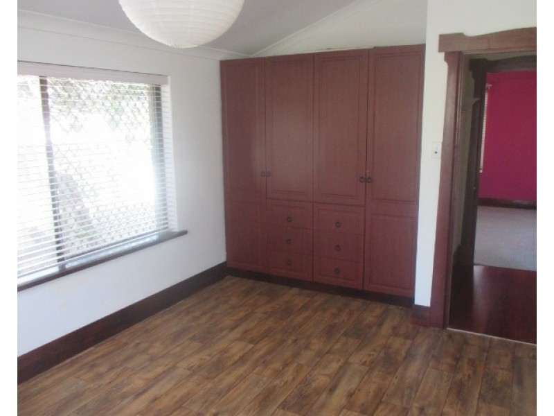 72 Adam Street, Katanning WA 6317