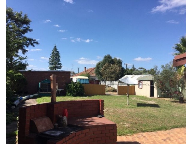 25 Piesse Street, Katanning WA 6317