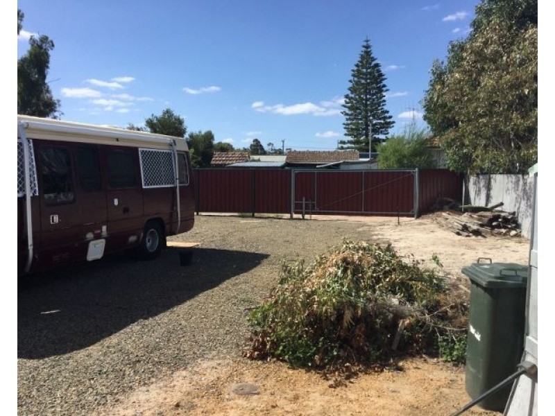 25 Piesse Street, Katanning WA 6317