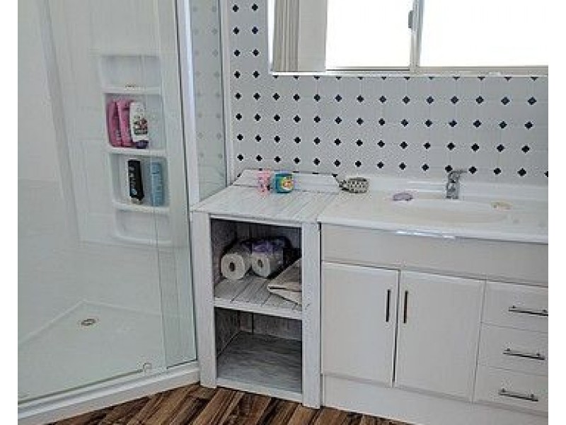 63 Rogers Avenue, Katanning WA 6317