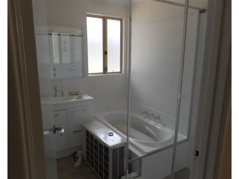 68 Andover Street, Katanning WA 6317