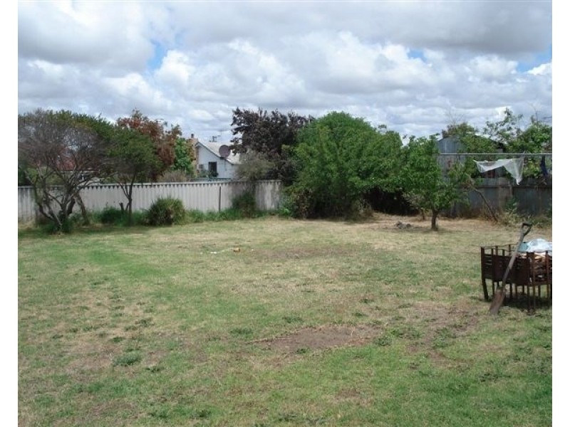 16 Kemble Terrace, Katanning WA 6317