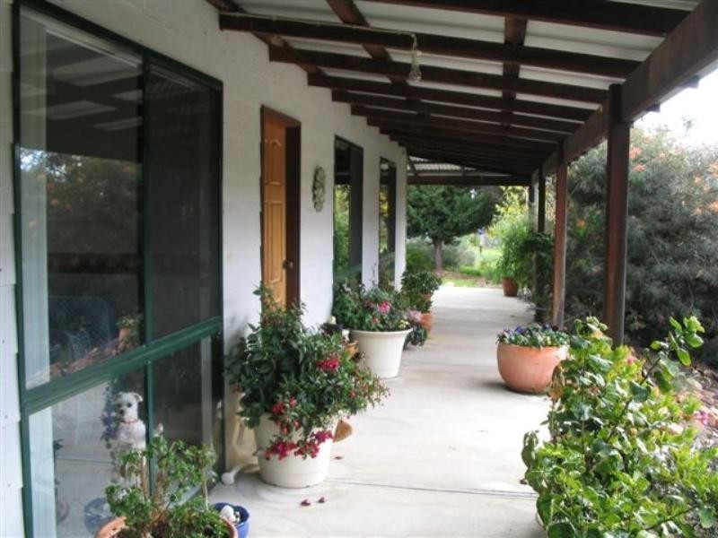 20 Kojonup Road, Broomehill WA 6318