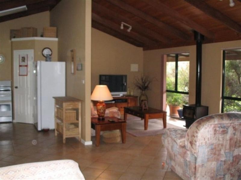 20 Kojonup Road, Broomehill WA 6318