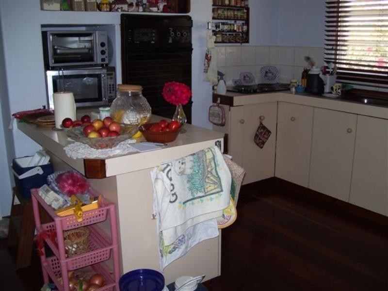 7 Charles Street, Katanning WA 6317