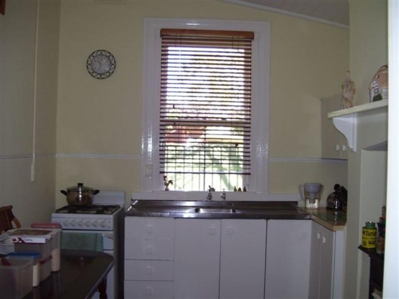 30 Absolon Street, Dumbleyung WA 6350