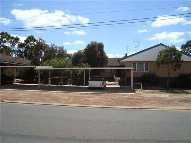 115 Beaufort Street, Katanning WA 6317
