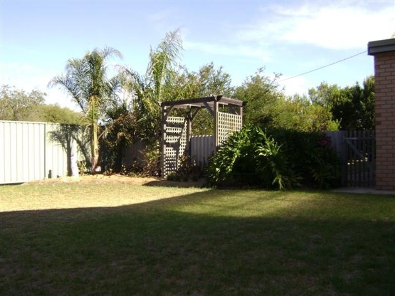 76 Carew Street, Katanning WA 6317