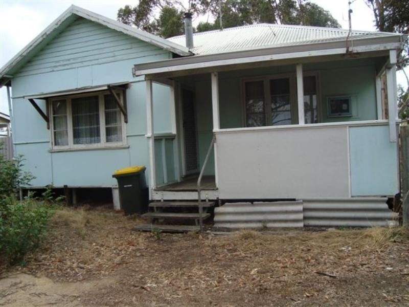 11 Moojabing Road, Katanning WA 6317