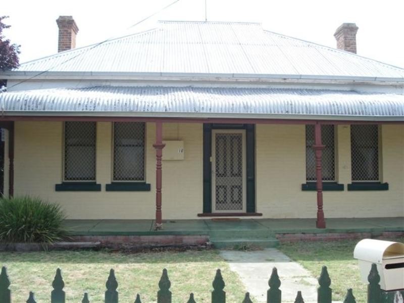 16 Amherst Street, Katanning WA 6317