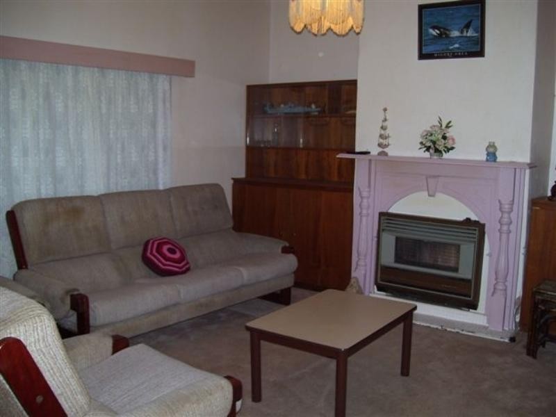 6 Arle Street, Katanning WA 6317