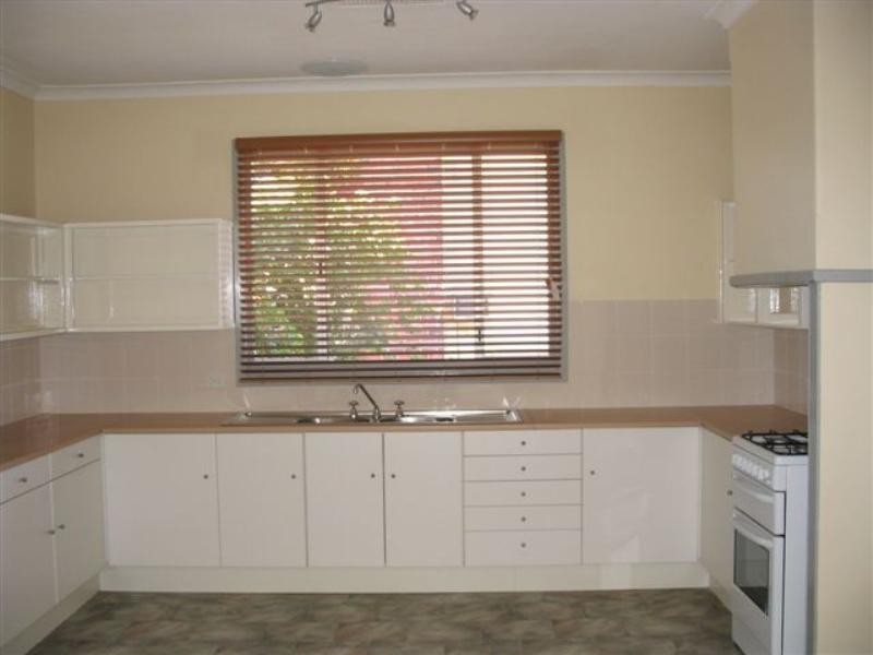 14 Bowden Terrace, Katanning WA 6317