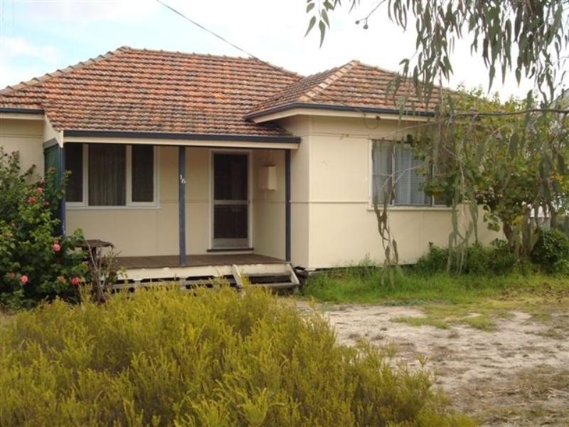 16 Kemble Terrace, Katanning WA 6317