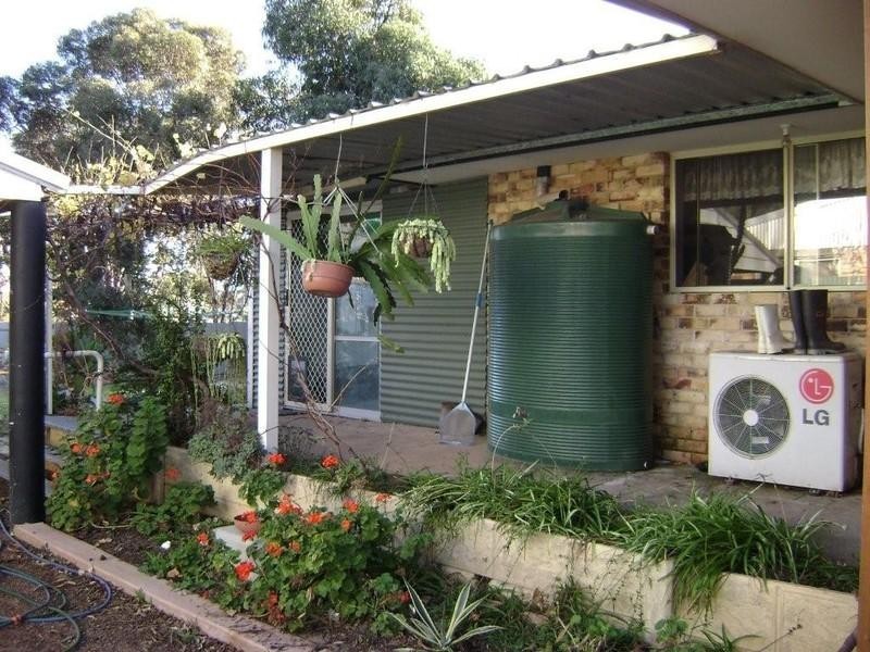 39 Keith Street, Broomehill WA 6318