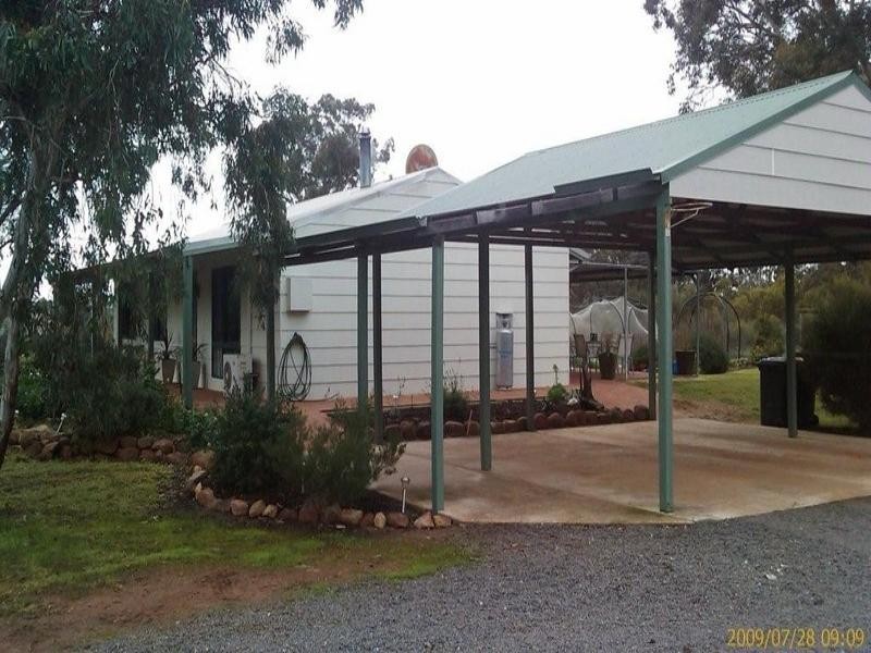 9 Chillicup Road, Broomehill WA 6318